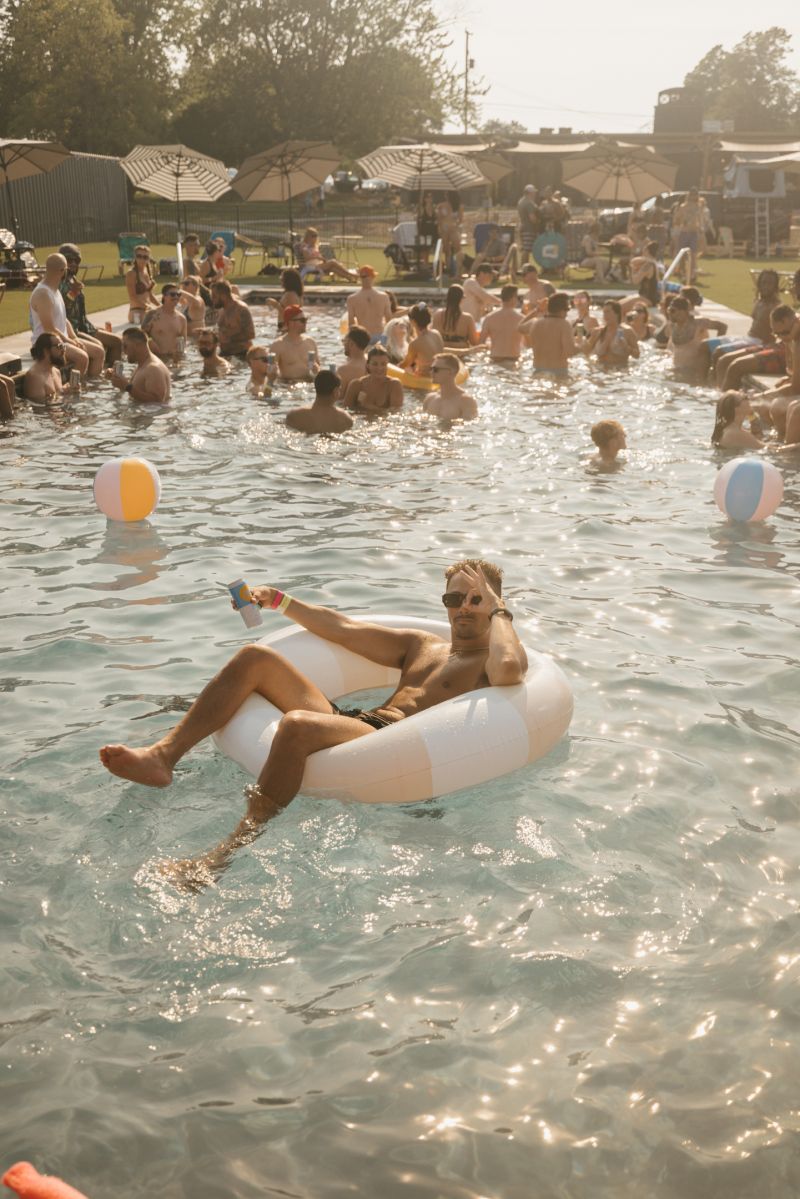 DayDream EP 1 - Floating Jepedo