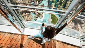 At The Top, Burj Khalifa SILVER with souvenir - Peak Hours