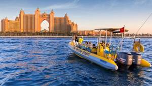The Yellow Boats 75 Minutes &ndash; Atlantis Tour